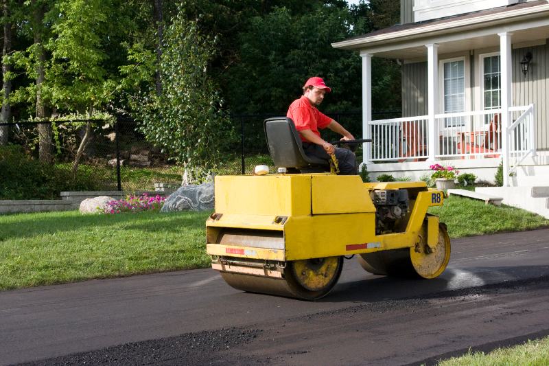 Freshly Laid Long-Lasting Asphalt Driveway Surface Finishing in Cranston, RI & Nearby Areas
